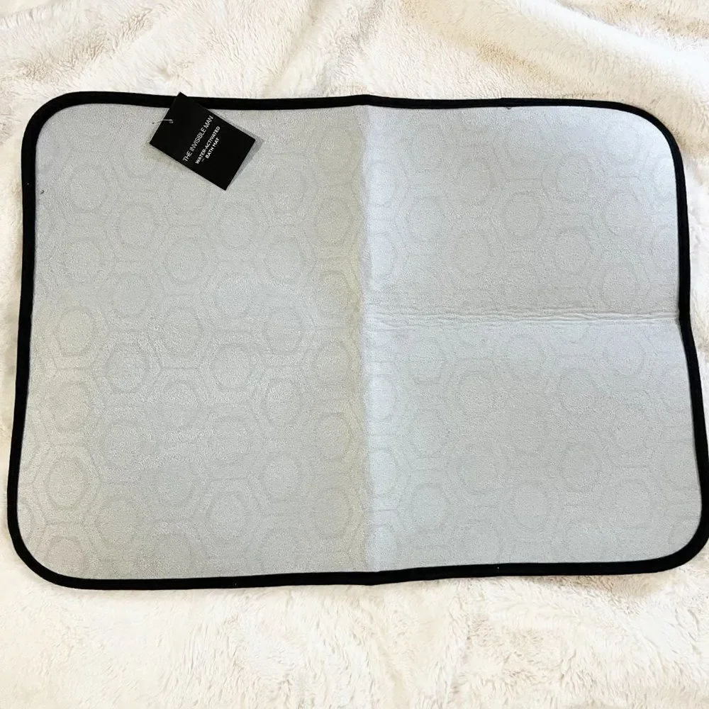 The Invisible Man Water‎ Activated Bath Mat